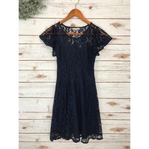 CHARLOTTE RUSSE LACE NAVY DRESS SIZE SMALL